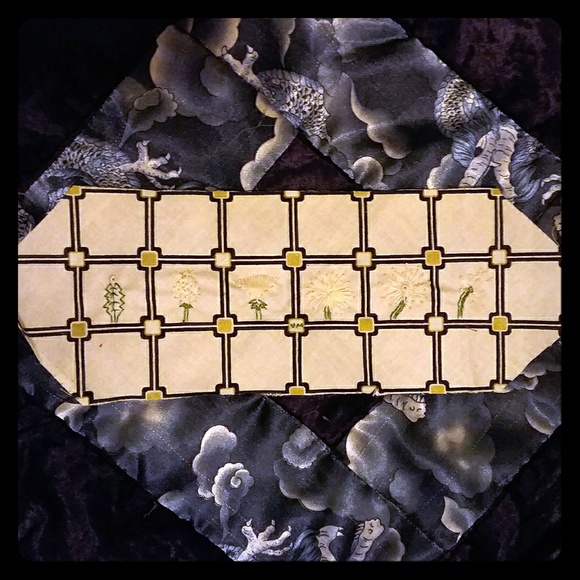 TABULA RISSA. Dandelion patch - Picture 1 of 1